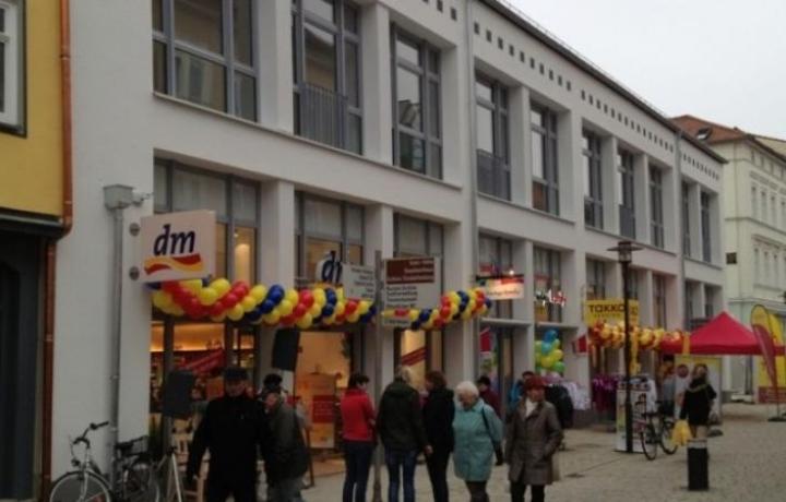 Wohn- und Geschäftshaus 