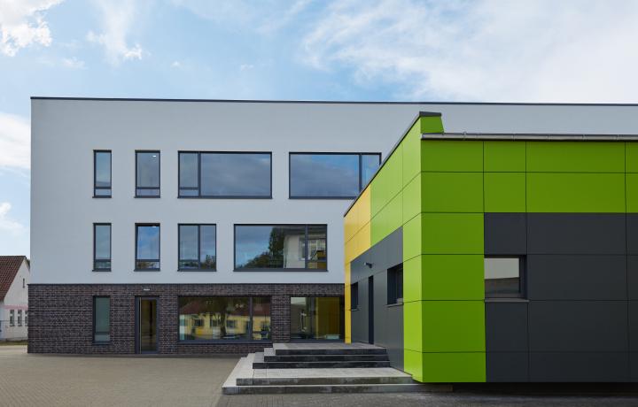 Gesamtschule Minden, Schulgebäude, Klinkerfassade, Putzfassade, Dibond Platten