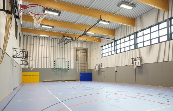 Grundschule Detmold, Schulgebäude, Sporthalle
