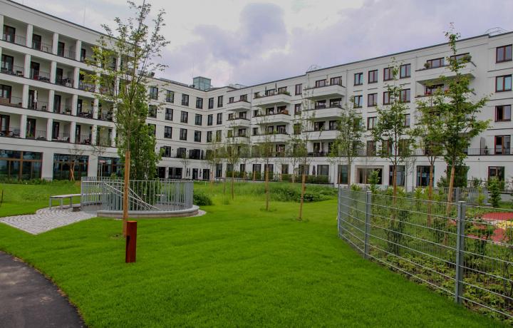 Meilen.Stein Innenhof