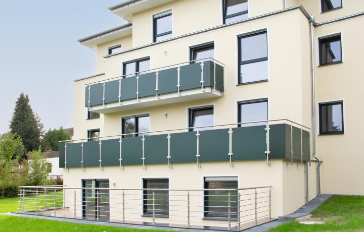 Rückansicht Balkotop® Geländerfüllungen