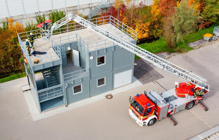 Algeco Trainingsgebäude Feuerwehr Dachau - Vogelperspektive